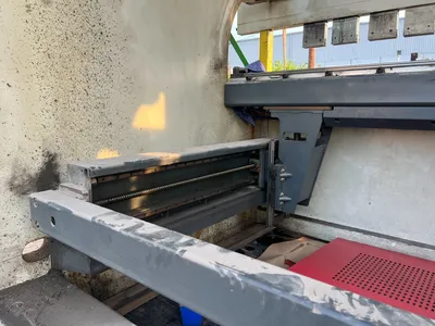 2011 BAYKAL APHS 4116 x 440 Press Brake | Universal Press & Machinery (UPM) (8)