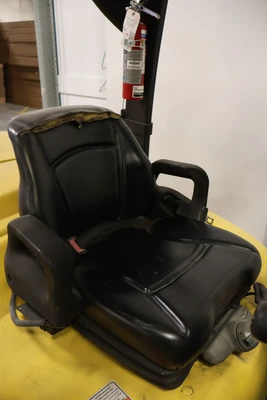 USED YALE GDP120VXNCGV127