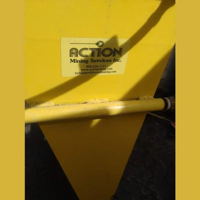USED ACTION MINING M7
