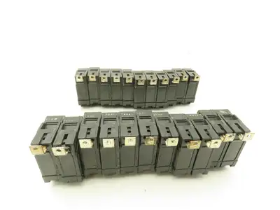 General Electric TQB1120 Circuit Breaker 1-Pole 20A Bolt-On 120/240V Lot of 22