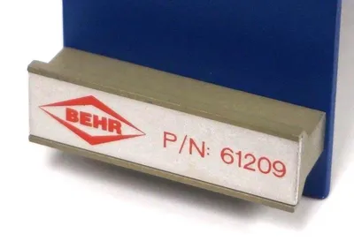USED BEHR 11F0151