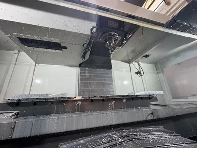 2024 HAAS VM-6 Vertical Machining Centers | Lion Machinery (3)