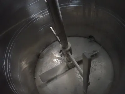25" X 25" Mixer