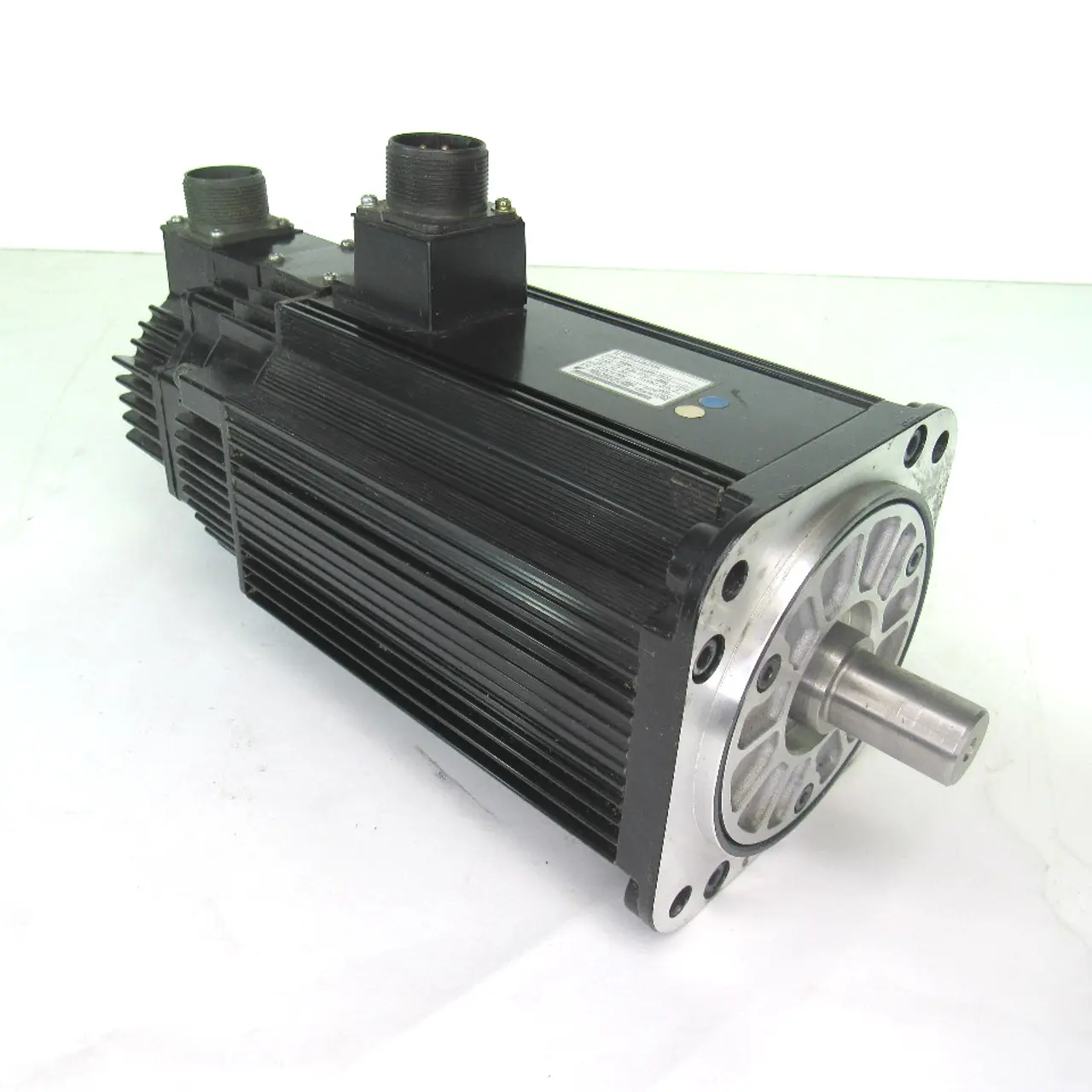 USED YASKAWA ELECTRIC SGMG-13AWA-YR13