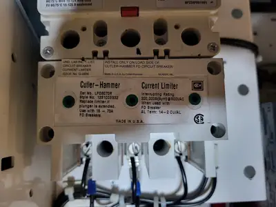 Used EATON SVX002A1-5A4N1 Switchgears British Columbia CA | Lenmark #240178