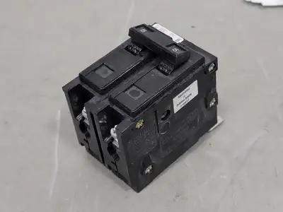 USED EATON CUTLER-HAMMER BAB2015