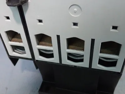 NEW EATON DILMP200