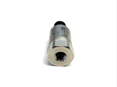 New | in-Stock HUBA CONTROL _UNKNOWN_ Pressure Transmitters | Maverick Industrial Sales #1100766