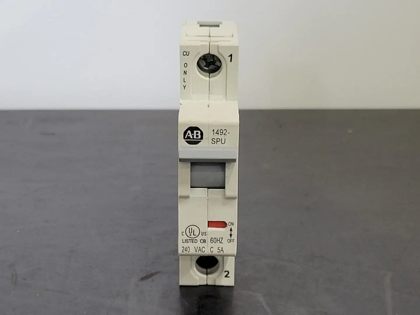 New | in-Stock ALLEN-BRADLEY 1492-SPU1C050 Switchgears British Columbia CA | Lenmark #243050