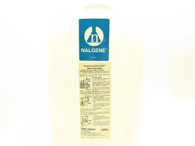 Nalgene 2321-0050 Autoclavable Rectangular Carboy With Spigot 20L Capacity
