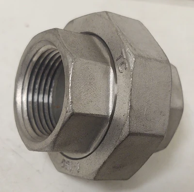 NEW Multiple Manufacturers 1 150 NPT UNION 316