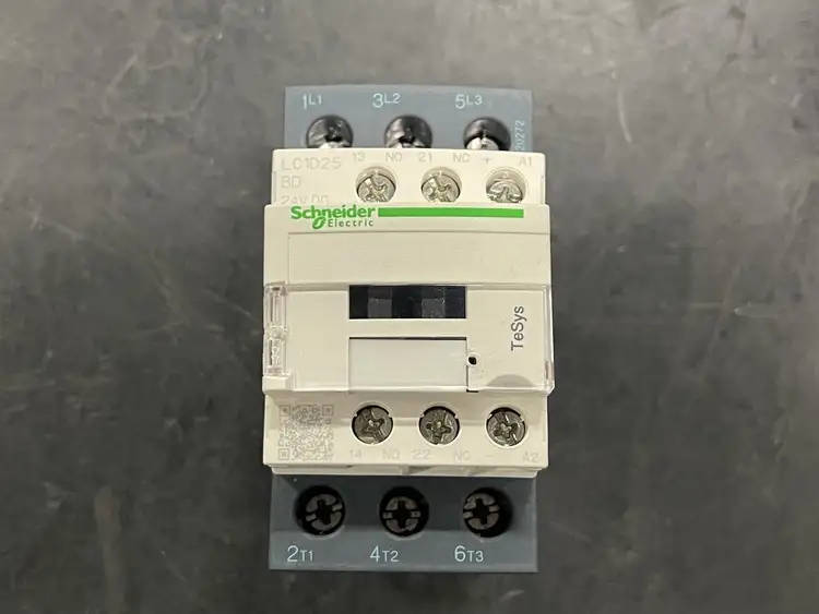 New | in-Stock SCHNEIDER ELECTRIC LC1D25BD Switchgears British Columbia CA | Lenmark #241150