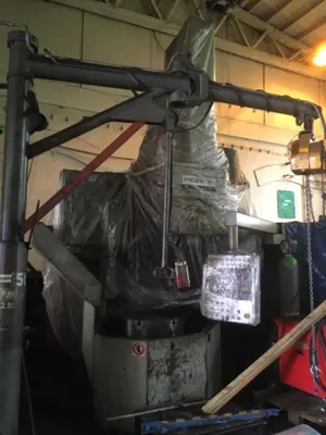 USED 1982 TOS HULIN MCSK 8 CNC
