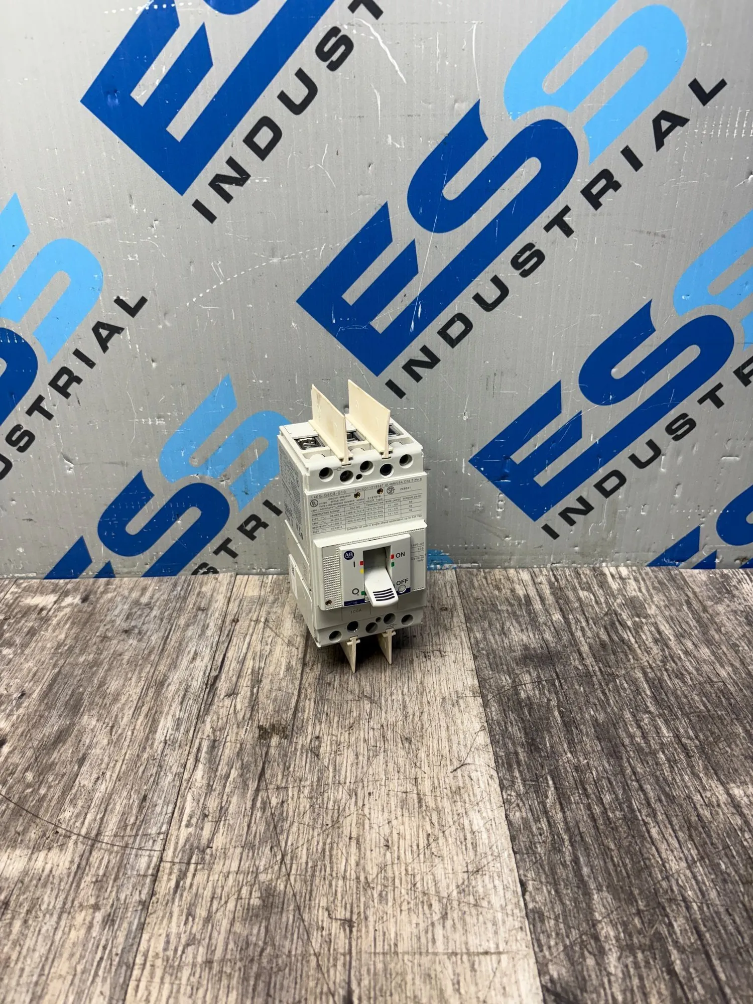 USED Allen Bradley 140G-G3C3-D10