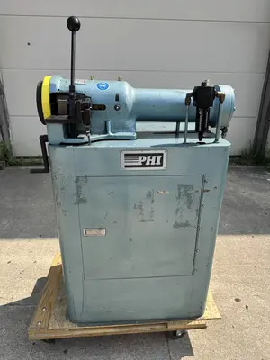 USED 2002 PHI DF-HD