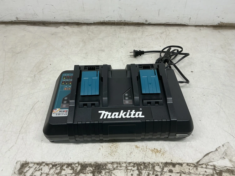 Used MAKITA _UNKNOWN_ Battery Chargers Michigan US | Miedema Asset Management Group #1186864