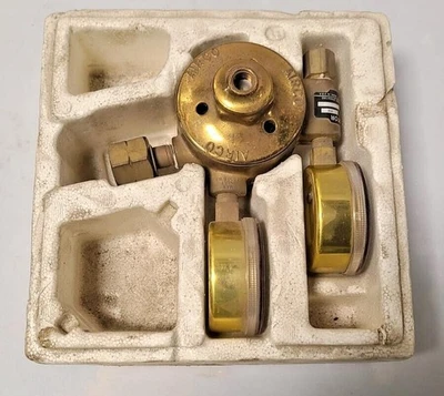 UL Airco 327L COMPRESSED Gas Regulator Nitrogen Brass PRESSURE 806 8427 555
