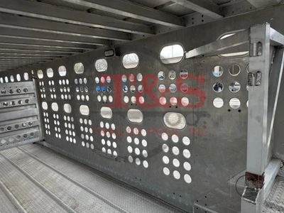 Used 2018 MERRITT _UNKNOWN_ Livestock Trailers Illinois US | T&S Trailer Pool #1509378