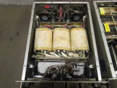 BEHLMAN ACM-6000-08V-3909 Input 277/480VAC 30 48-72Hz Output 0-135/0-270VAC 10