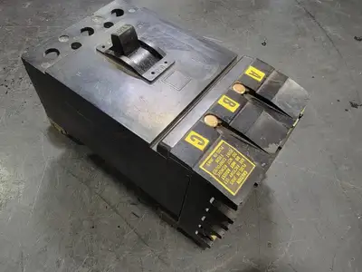 USED SQUARE D Q232150