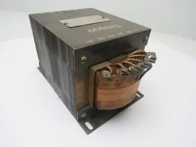 Reliance Electric  69956-W Single Phase Transformer 207/504V TR8600