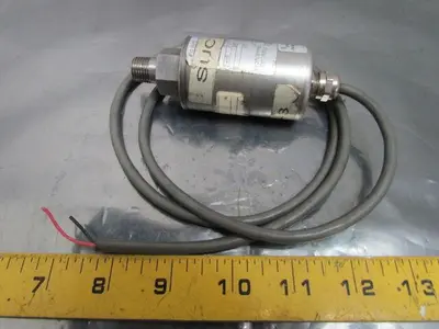 Omega PX305-500GI Pressure Transducer 500 PSI 12-30VDC 4-20mA 1/4" NPT
