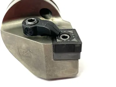 USED KENNAMETAL KENLOC™ M-CLAMPING MCLN 95° KM32TS CUTTING UNIT KM32TSMCLNR12