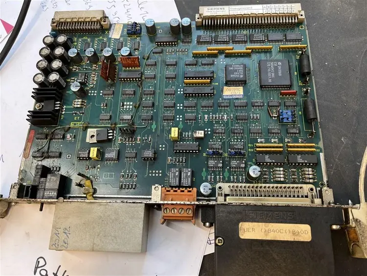 Used SIEMENS 6FC51140 AA020AA0 570 473 9101.00 Misc Electrical & Power Parts BE | Apt International N.V #363676