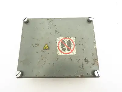 Electrical Enclosure w/Idec Power Distribution Contact Block 200A 600V Lot of 5