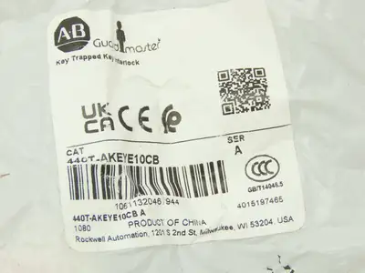 Allen Bradley 440T-AKEYE10CB Guardmaster Trapped Key Interlock Key Cb  Lot of 2