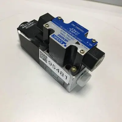 USED VICKERS DG4V32AMP7H750