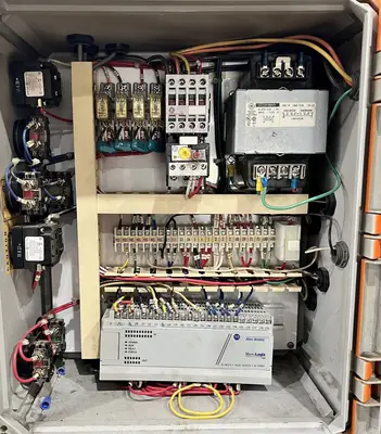 USED 1997 NEFF NEFF D25 PRESS