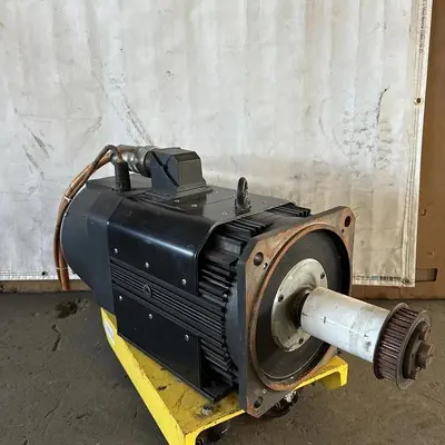 Rexroth R911309450 Used Servo 3ph Induction Motor MAD130B-0100-SA-S0-BQ0-35-V1
