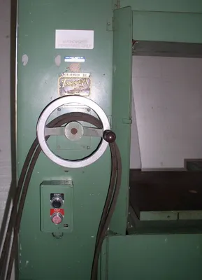 36" Tannewitz Model G1NE Vertical Band Saw; S/N 80129