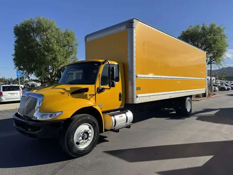 Used 2020 INTERNATIONAL 268 Box trucks California US | Commerce Truck Equipment Sales #1548710