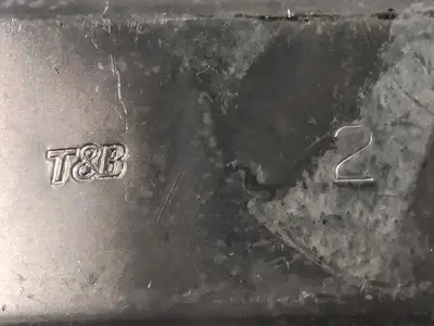 USED THOMAS & BETTS LBA-2
