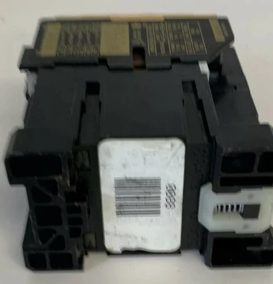 USED Allen-Bradley 700-F220A22