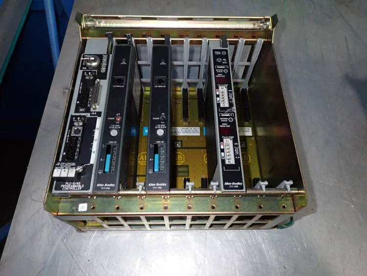 Used ALLENBRADLEY 1771A2B PLC Chassis Ohio US | HGR 24 #904231