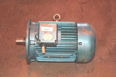 USED ROBERT BIRKENBEUL AP132M4