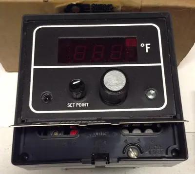 New | in-Stock OMEGA CN5002J2 Industrial Controls Ohio US | Surplus Asset Holdings #1233521