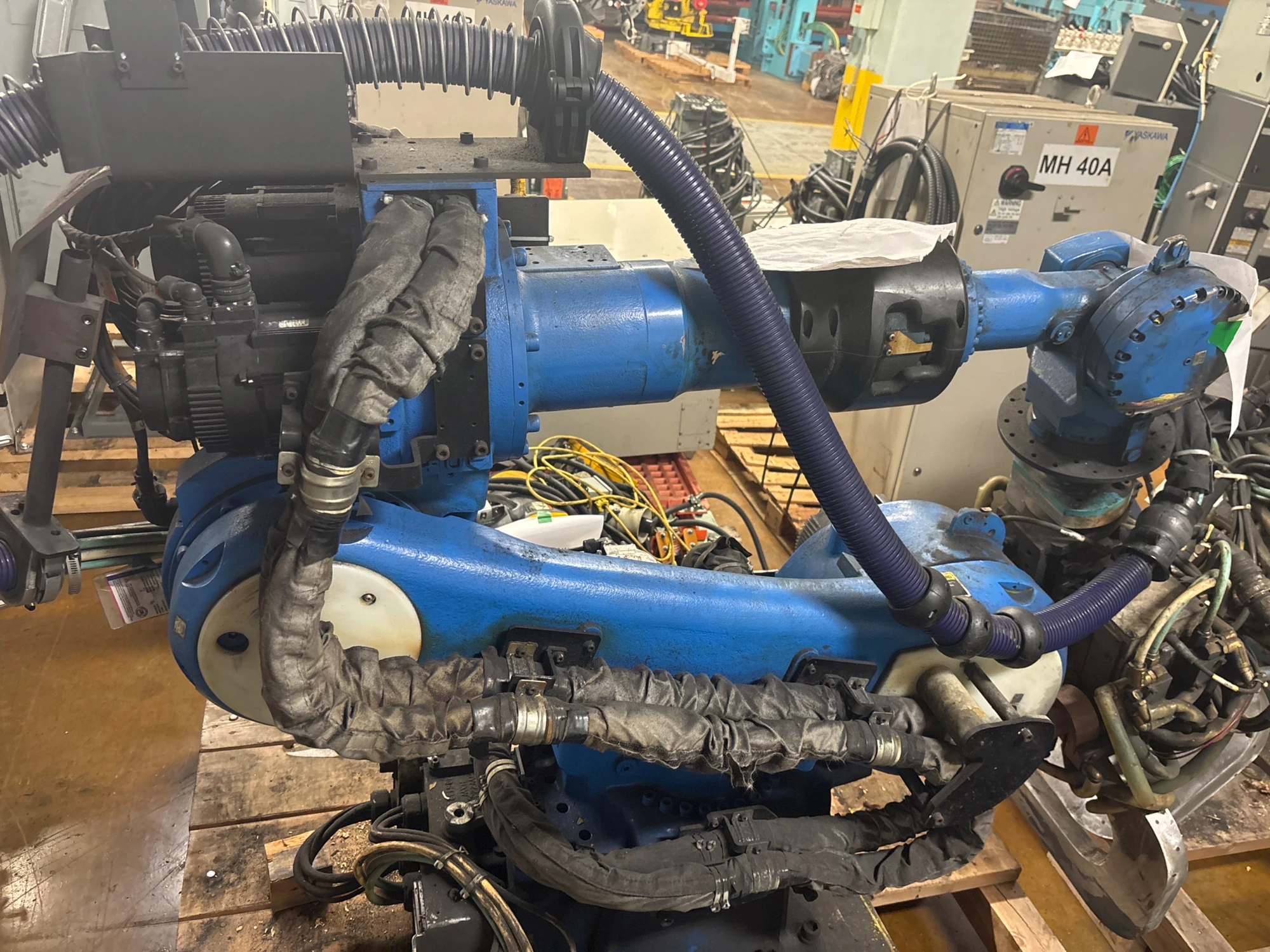 USED 2014 YASKAWA MOTOMAN-MS100