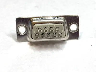 NEW AMP D‑SUB RECEPTACLE 9‑POLE LOT OF 24