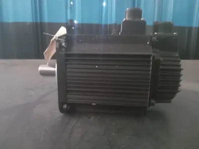 USED Yaskawa Electric Corporation SGMG-13A2AB