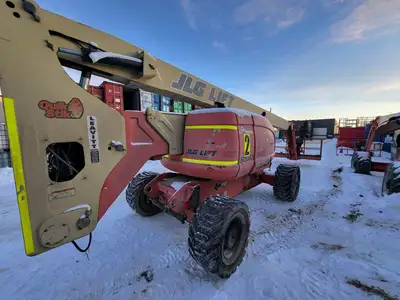 USED 2005 JLG 800AJ
