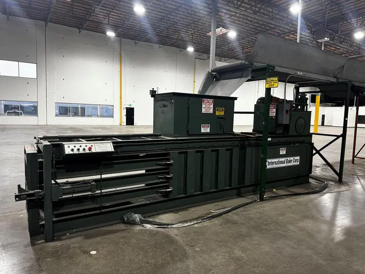 Used INTERNATIONAL 1272 Balers | MICHAM2813 INC #507637