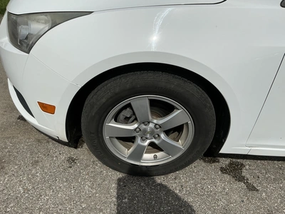 USED 2014 CHEVROLET CRUZE