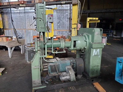NRM 3.5" 8:1 L/D Rubber Extruder