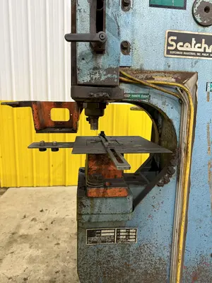 65 TON SCOTCHMAN MODEL #6509 HYDRAULIC IRONWORKER: YOBRO #23962