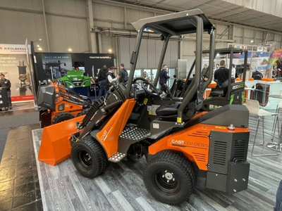 USED 2023 Cast Genesis 25