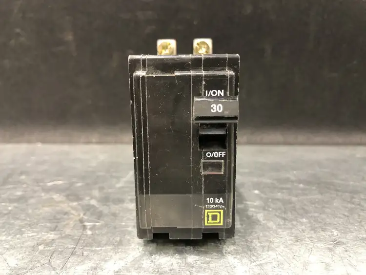 Used SQUARE D QOB230 Switchgears British Columbia CA | Lenmark #244179